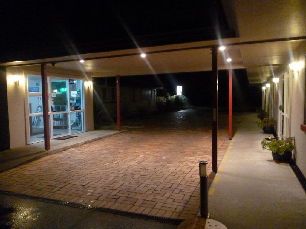 Heritage Court Motel Invercargill Exterior photo