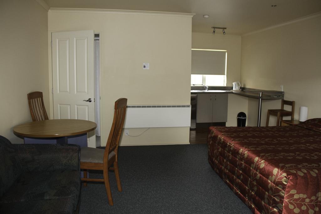 Heritage Court Motel Invercargill Exterior photo